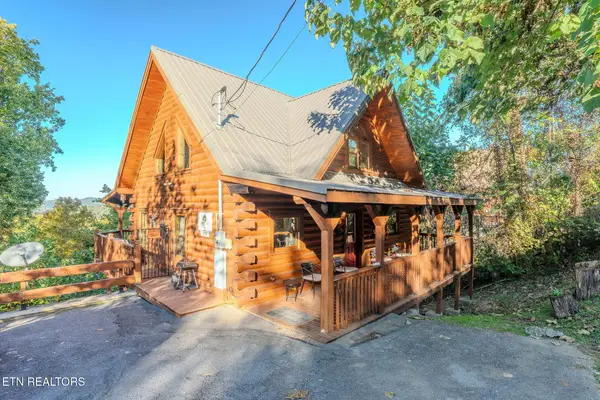 119 Chestnut Lane, Gatlinburg, TN 37738