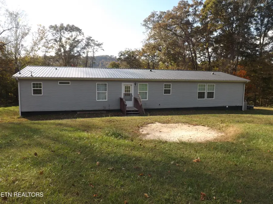 601 Blue Springs Rd, Speedwell, TN 37870 - #2