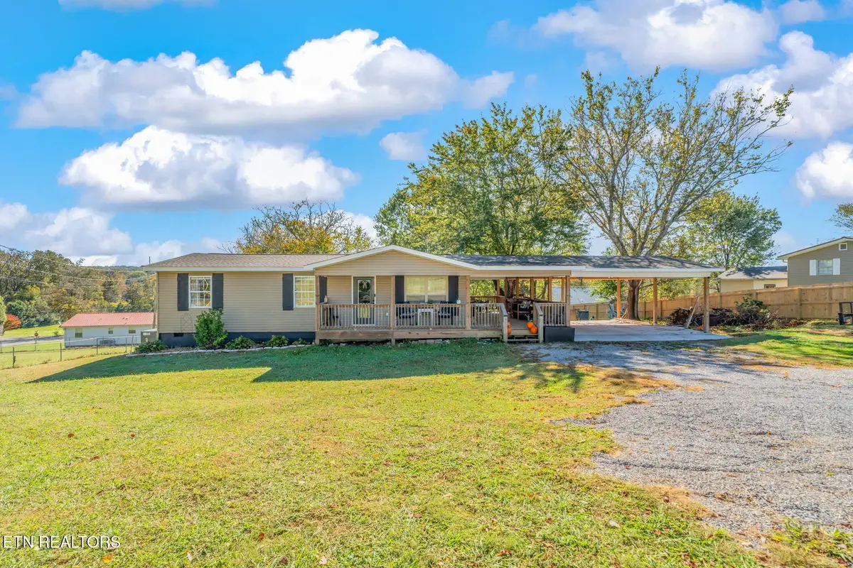 933 Monroe Circle, Madisonville, TN 37354 - #1