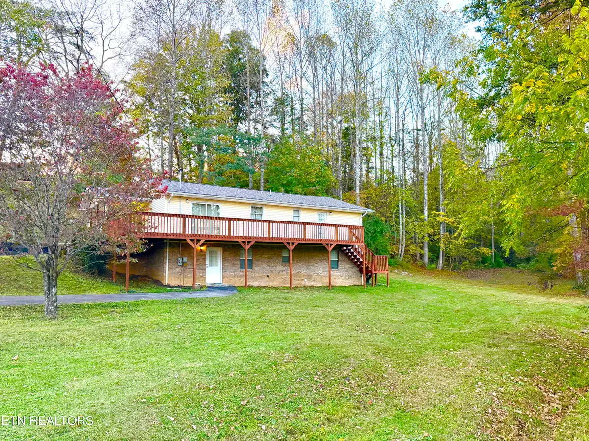 840 Butter And Egg Rd, Jacksboro, TN 37757 - #1