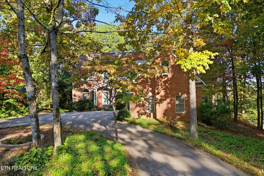 415 Forest Tr, Kingston, TN 37763 - #3