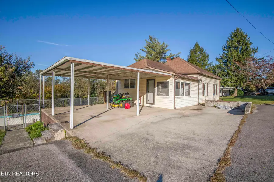 9316 Tipple Lane, Mascot, TN 37806 - #2