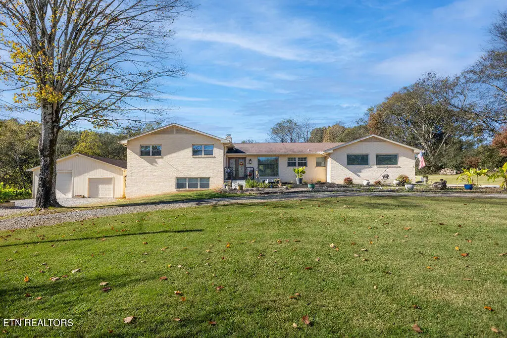 1022 Muddy Creek Rd, Lenoir City, TN 37772 - #1