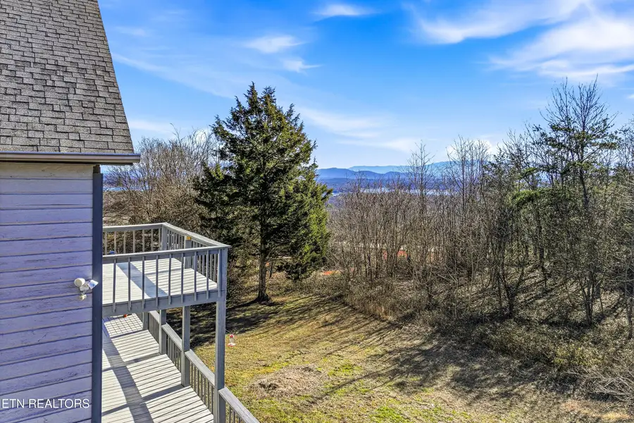 2812 Burnett Drive, Kodak, TN 37764 - #3