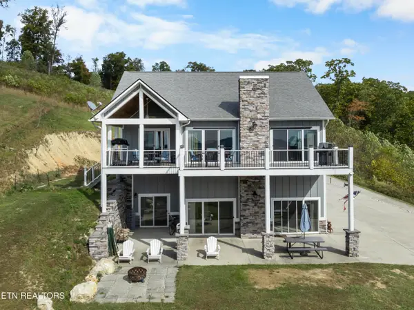 301 Mountain Way, Sharps Chapel, TN 37866