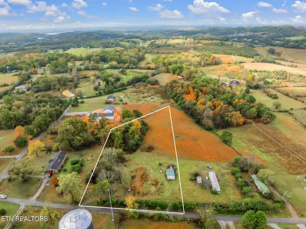 1965 Old Sinking Creek Rd, Greenback, TN 37742 - #1