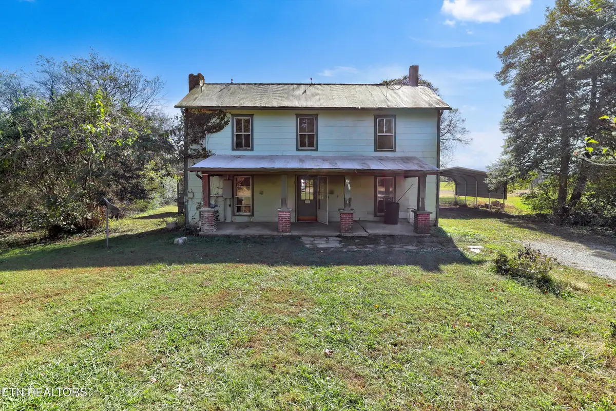 1816 E Brown School Rd, Maryville, TN 37804 - #1