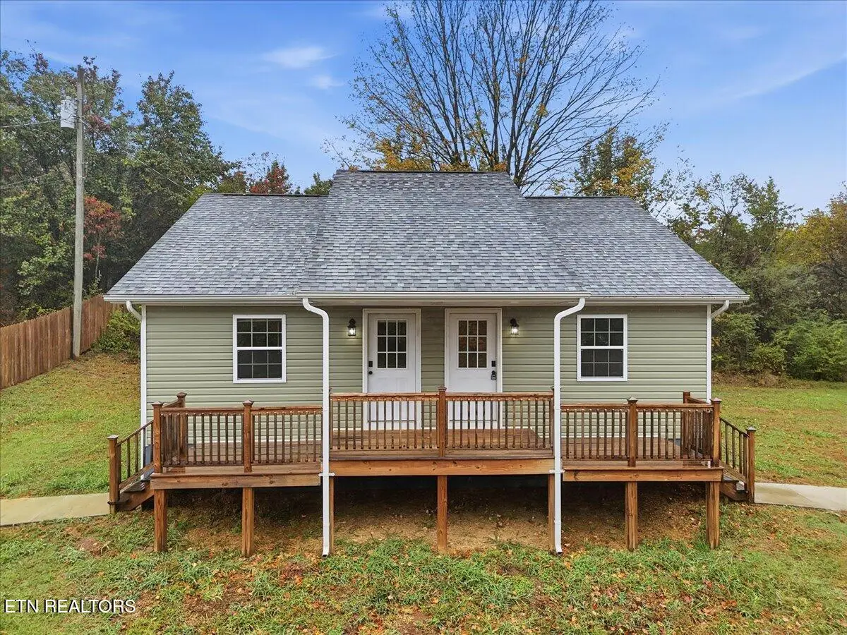 2333 Sweetwater Vonore Rd, Sweetwater, TN 37874 - #1