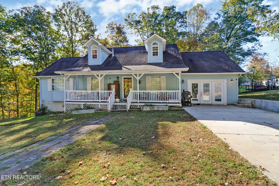 820 Sandcut Rd, Oneida, TN 37841 - #3