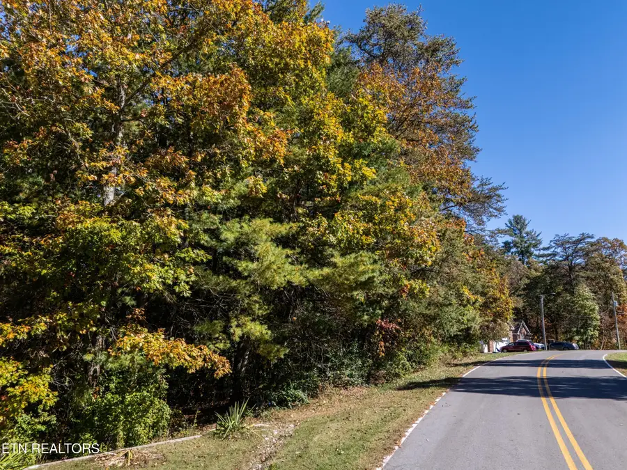 E Deer Creek Drive, Crossville, TN 38571 - #3