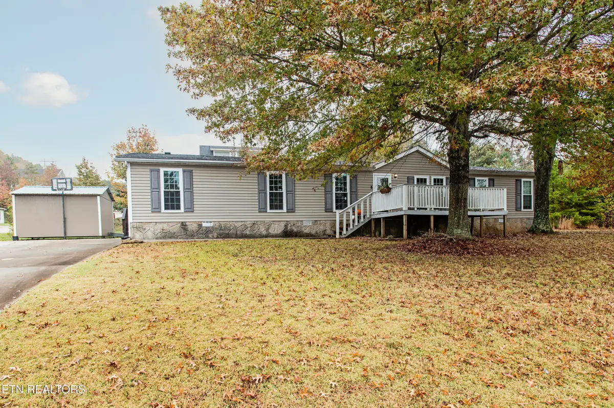460 Abbott Rd, Lenoir City, TN 37771 - #1