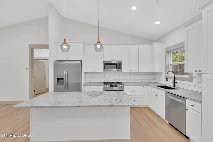 1301 Mountain Terrace Rd, Knoxville, TN 37932 - #3