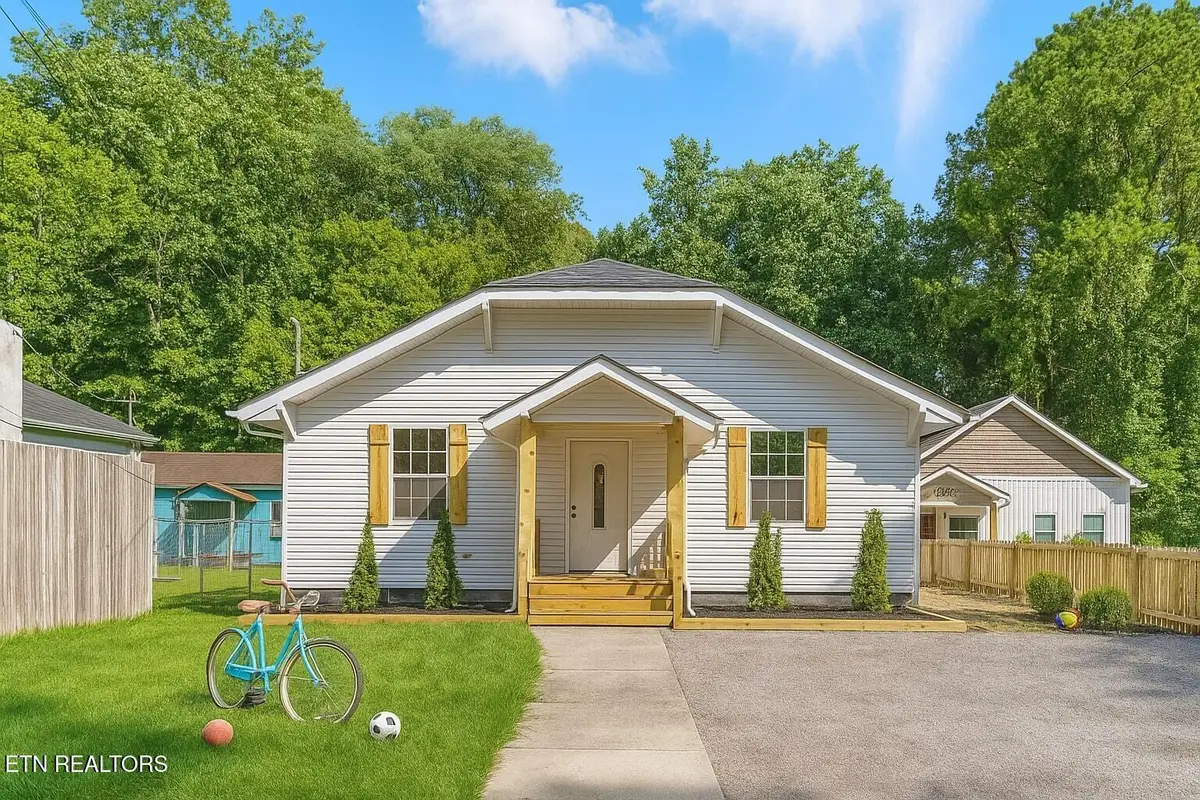 2700 Tecoma Drive, Knoxville, TN 37917 - #1