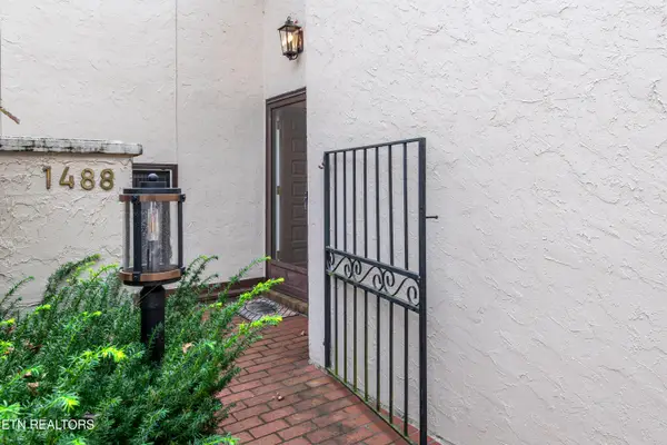 1488 Touraine Place, Knoxville, TN 37919