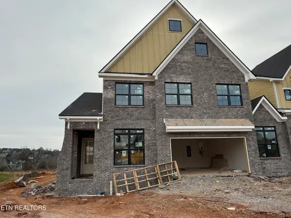 1111 Branch Hook Rd, Knoxville, TN 37934