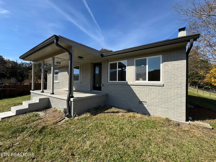 1830 Old Lake City Hwy, Clinton, TN 37716 - #3