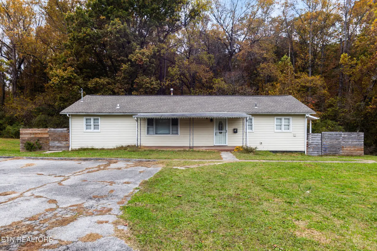 176 Hillside Rd, Oak Ridge, TN 37830 - #1