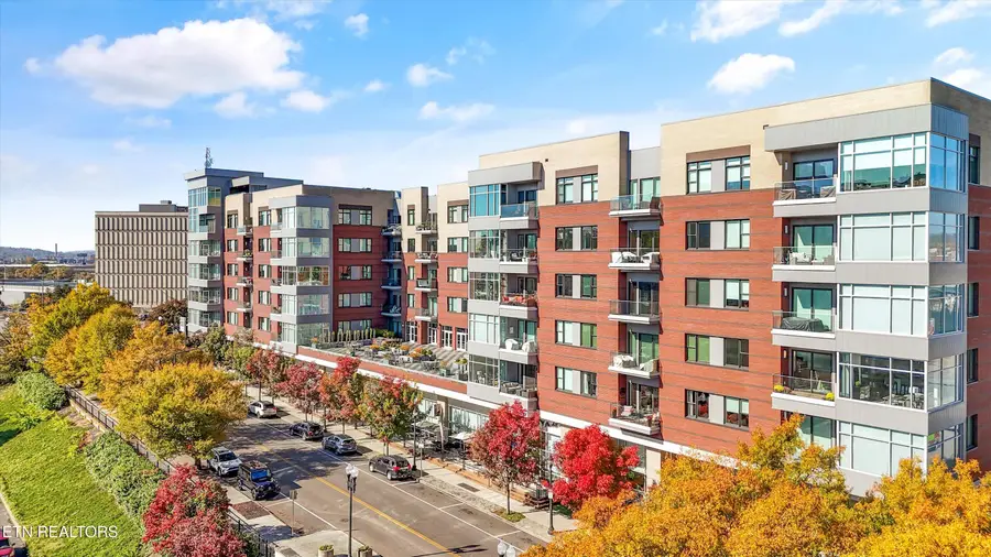 333 W Depot Ave #212, Knoxville, TN 37917 - #2