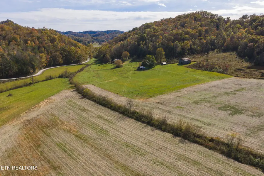 684 Panther Rd, Blackwater, VA 24221 - #2