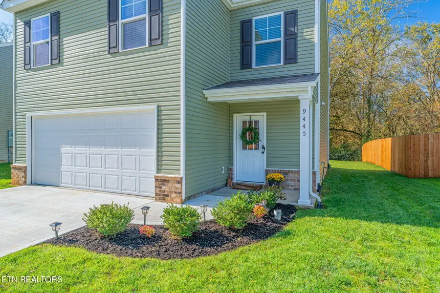 9445 River Cane Rd, Mascot, TN 37806 - #3