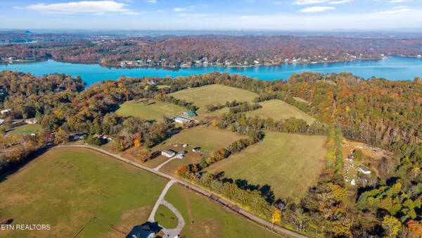 727 Bales Hollow Rd, Friendsville, TN 37737