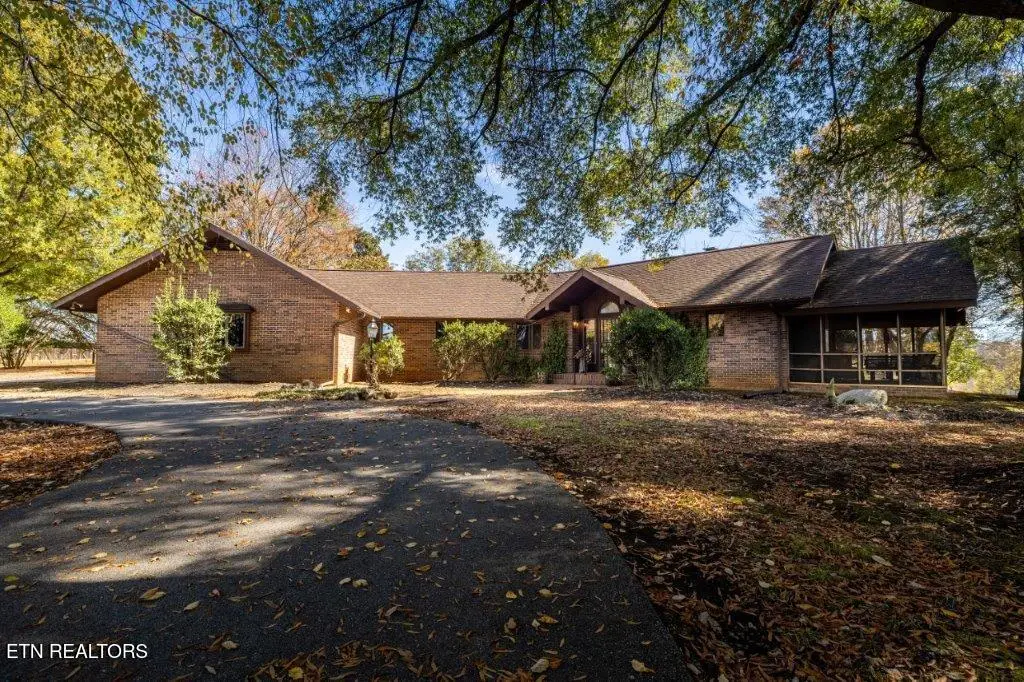 4728 N Wildwood Rd, Maryville, TN 37804 - #1