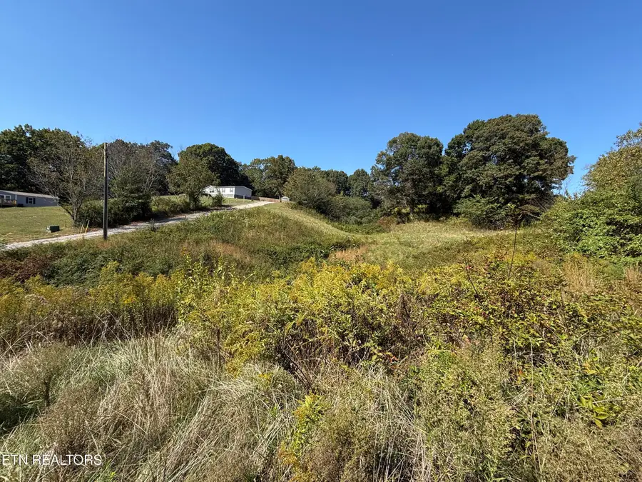 426 Foster Rd, Lenoir City, TN 37771 - #2