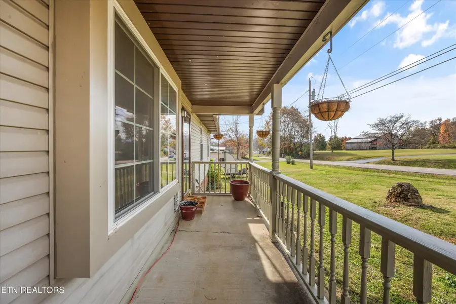 665 Patterson Rd, Walland, TN 37886 - #3