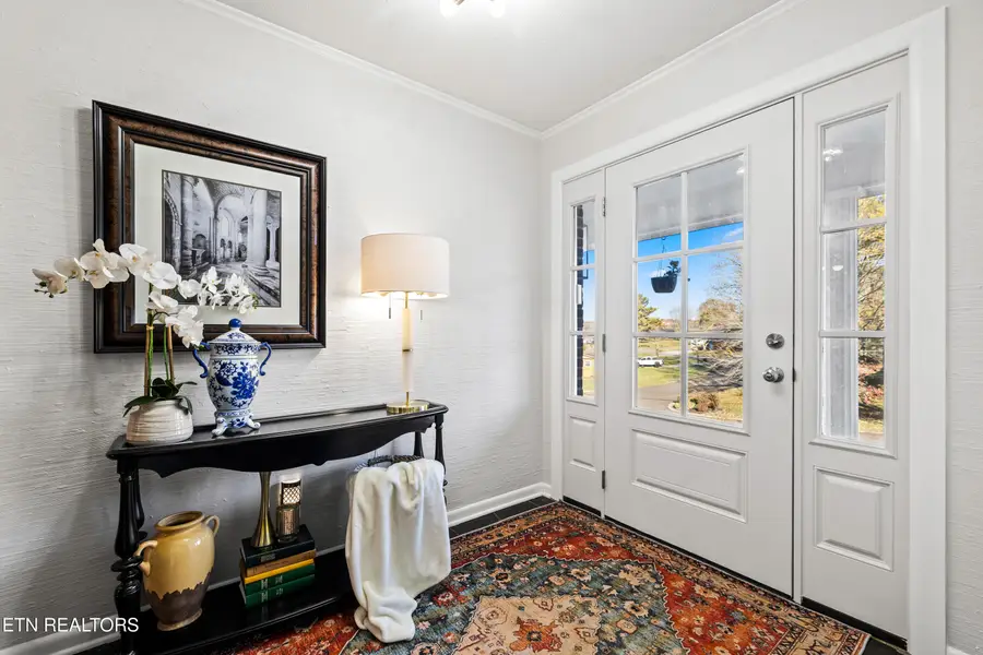 3604 S Fountaincrest Drive, Knoxville, TN 37918 - #3