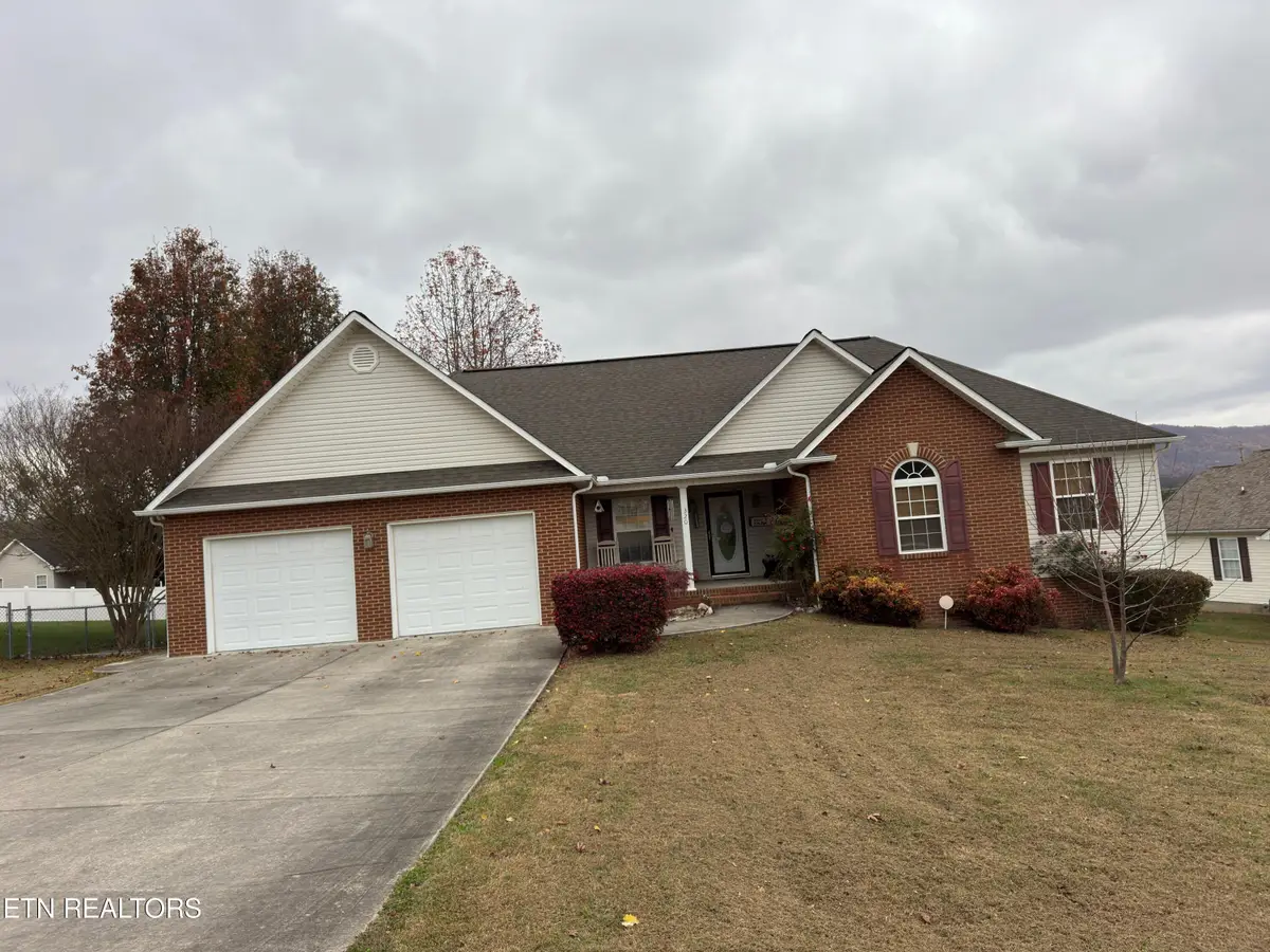 320 Clover Circle, Jacksboro, TN 37757 - #1