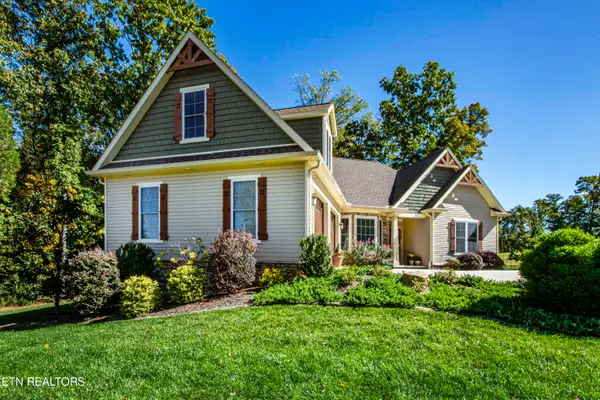 823 Kahite Tr, Vonore, TN 37885