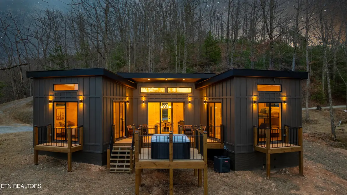 2305 Village Circle, Sevierville, TN 37876 - #1