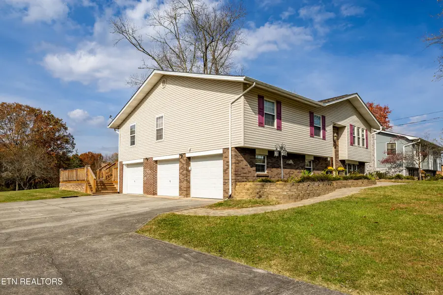 401 Cash Rd, Knoxville, TN 37924 - #3
