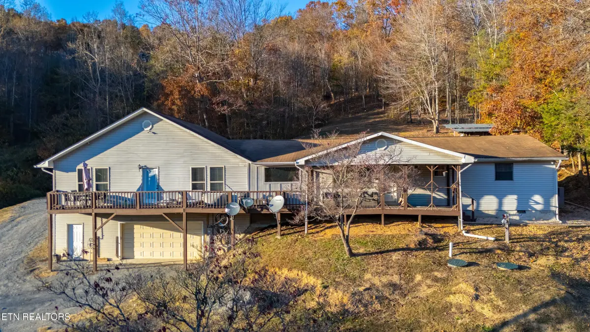257 N Dark Hollow Rd, Andersonville, TN 37705 - #1