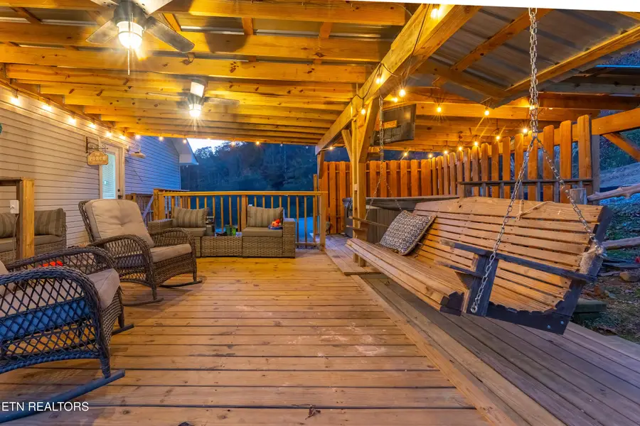 257 N Dark Hollow Rd, Andersonville, TN 37705 - #2