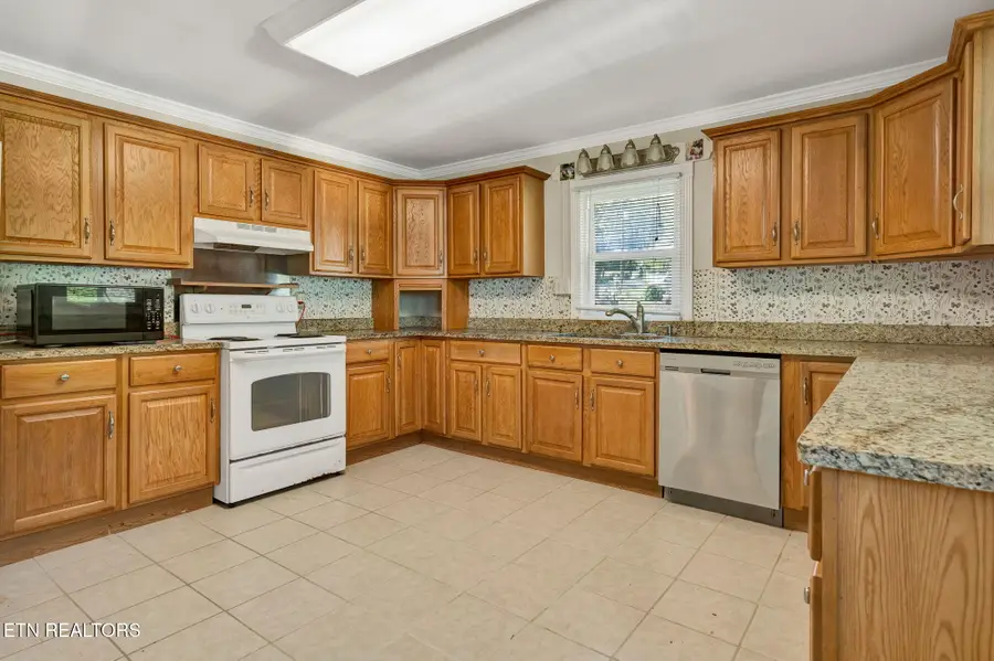 3453 Bennett Rd, Chattanooga, TN 37412 - #2