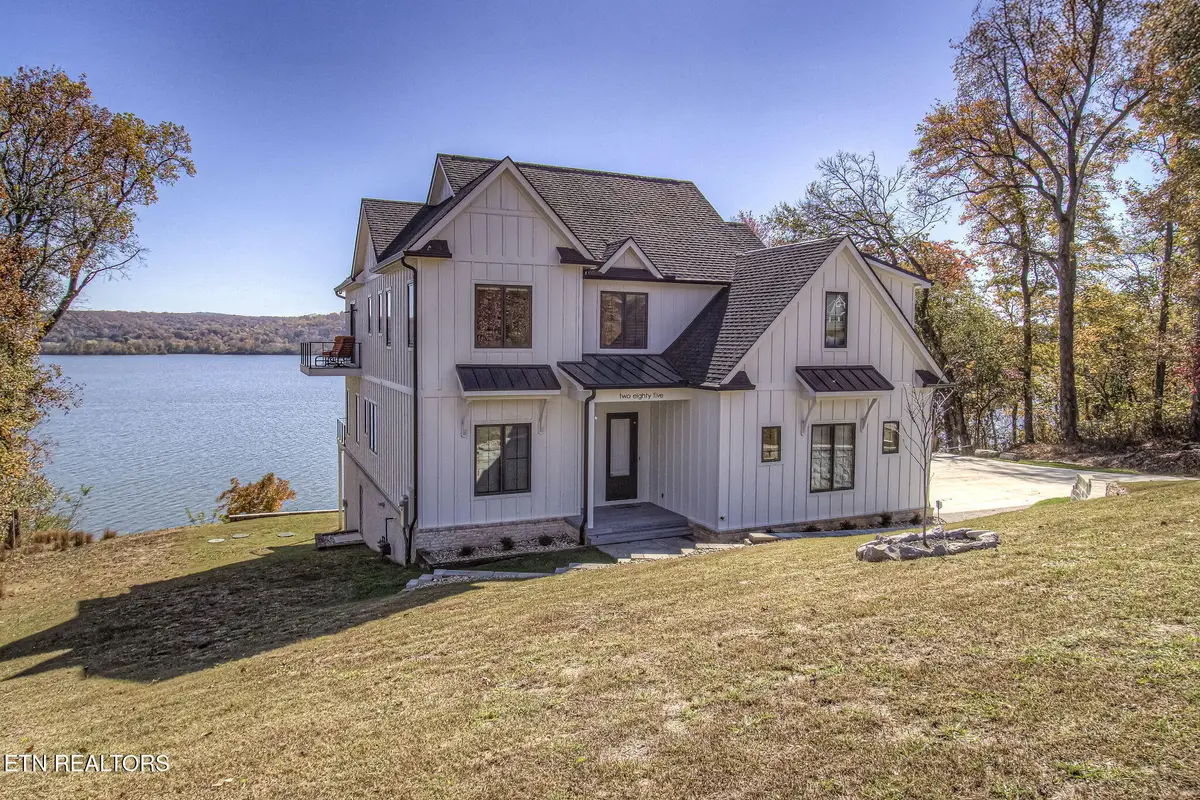 285 E Shore Drive, Rockwood, TN 37854 - #1