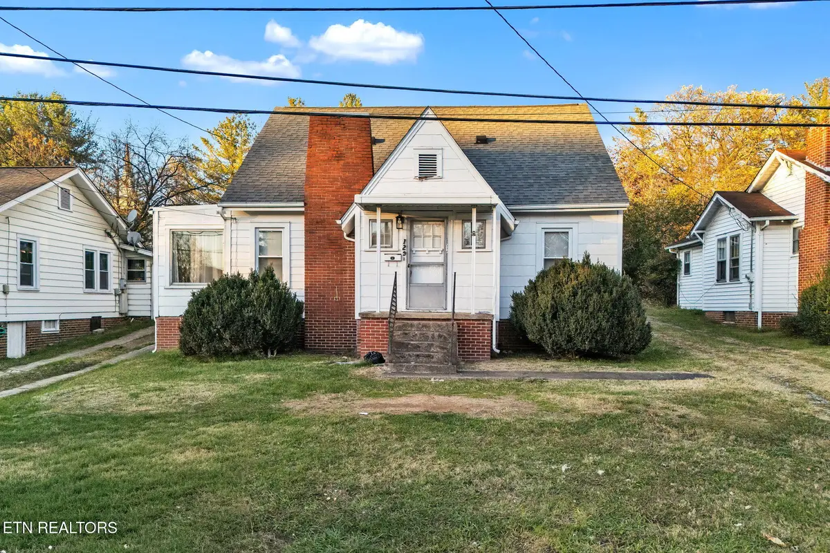 129 Virginia St, Kingsport, TN 37665 - #1