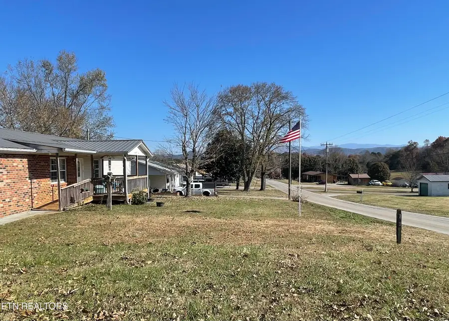 303 Curtis Rd, Tellico Plains, TN 37385 - #3