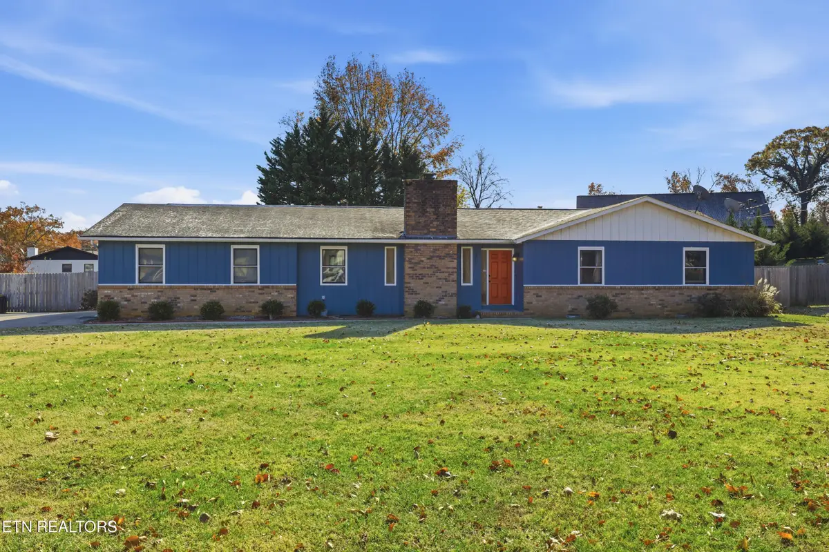 1021 Oxford Hills Drive, Maryville, TN 37803 - #1