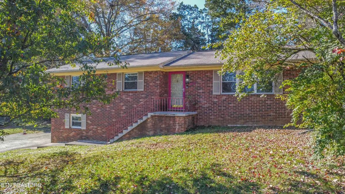 209 Engert Rd, Knoxville, TN 37922 - #1