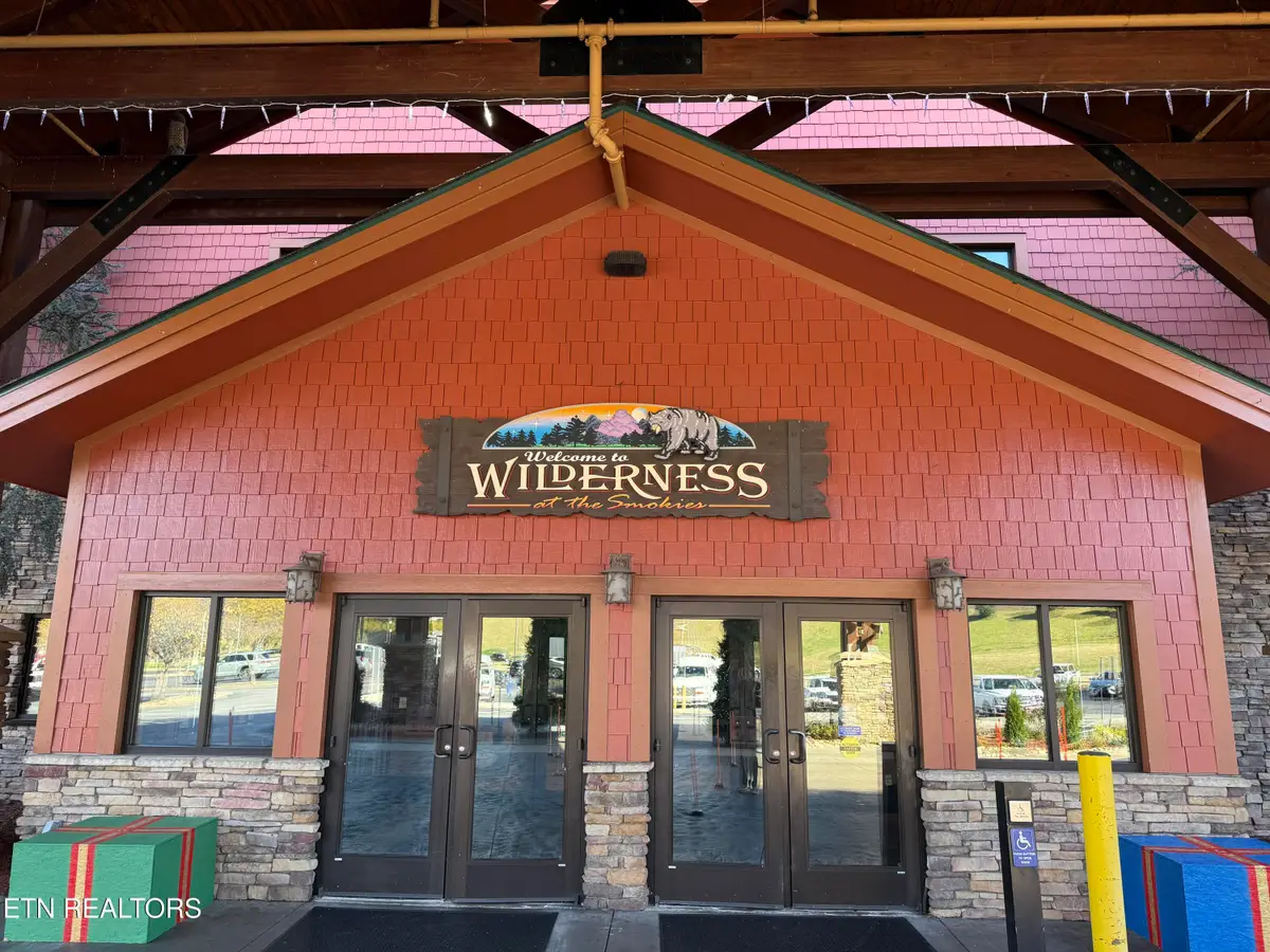 1424 Old Knoxville Hwy #11003,5, Sevierville, TN 37876 - #1