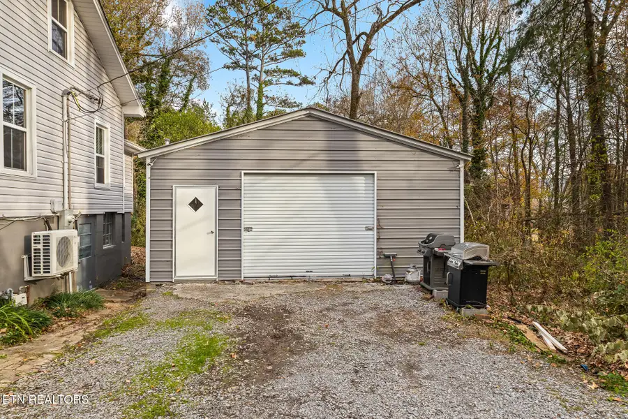 795 Athens Pike, Etowah, TN 37331 - #3