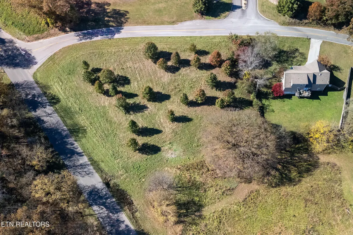 200 Midway Rd, Lenoir City, TN 37772 - #1