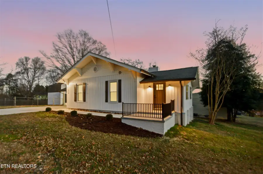 5936 Grove Drive, Knoxville, TN 37918 - #2