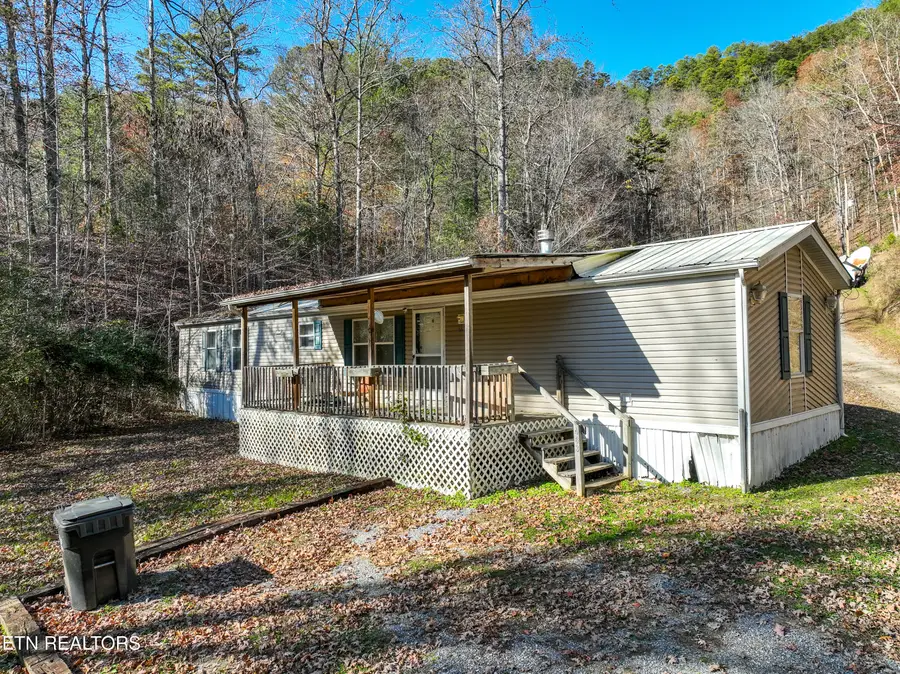 463 Lovers Lane, Townsend, TN 37882 - #2
