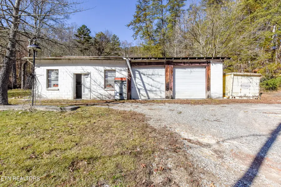 463 Lovers Lane, Townsend, TN 37882 - #3