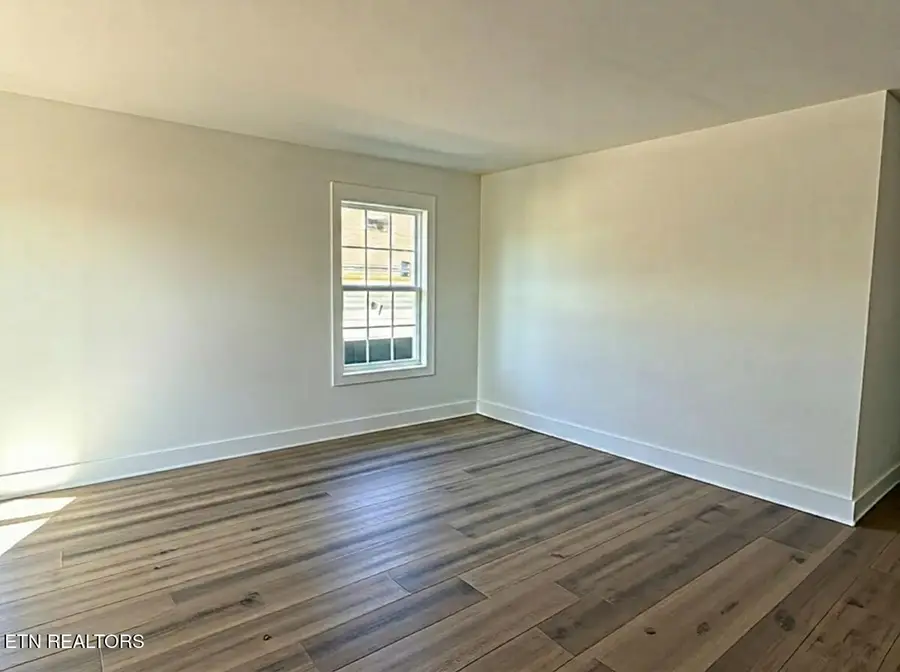 207 Andy Carr Ave, Alcoa, TN 37701 - #3