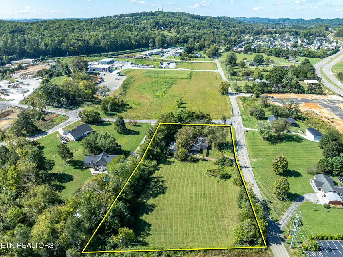 7120 Ball Camp Pike, Knoxville, TN 37931 - #1