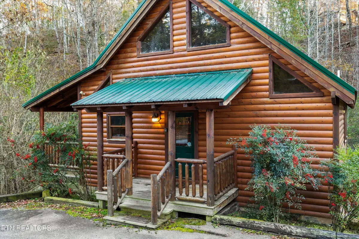 1323 Zachary Thomas Lane, Sevierville, TN 37876 - #1